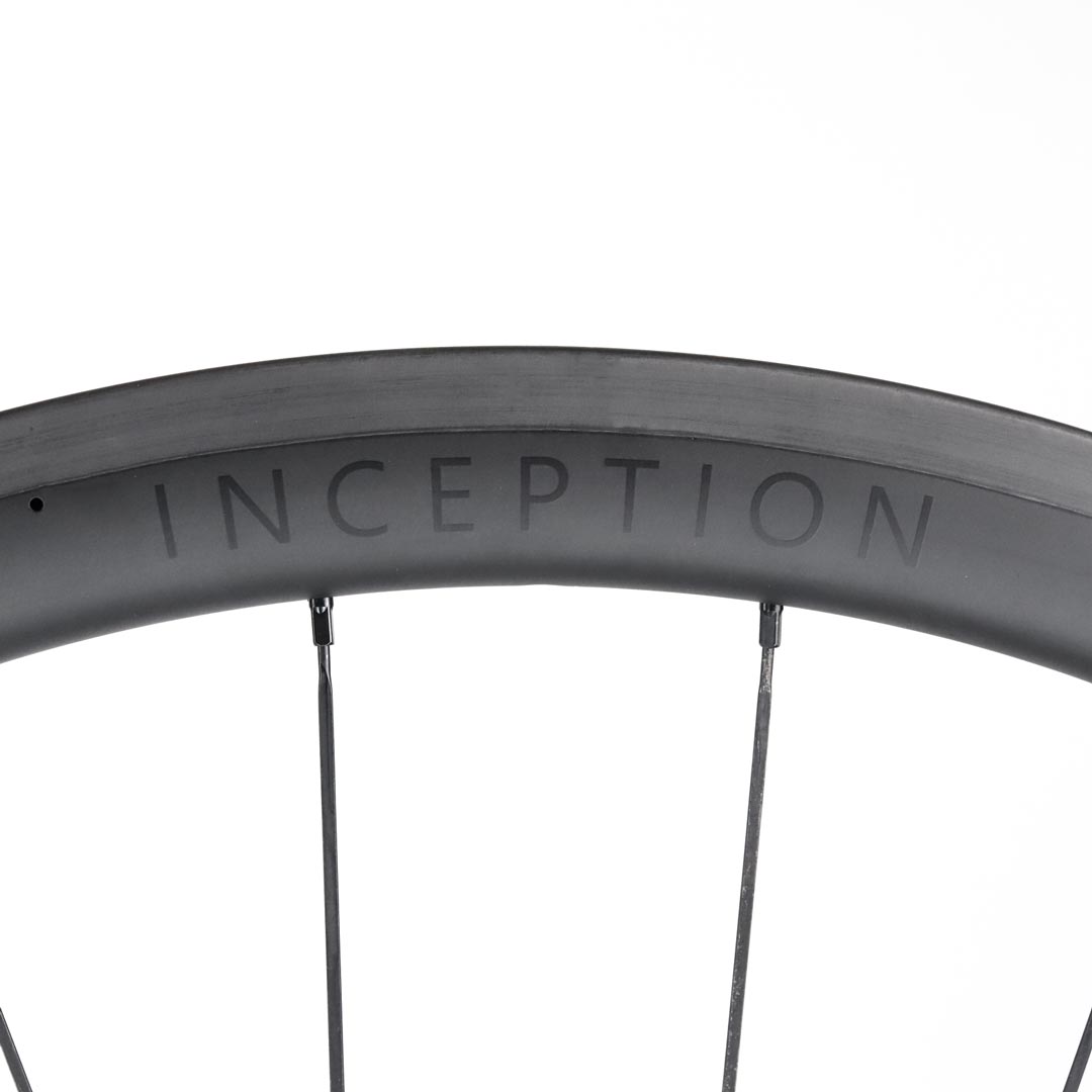 Inception 38 Carbon Wheelset (1,520g)